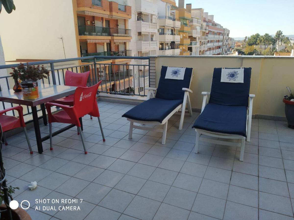 Habitacion Familiar En Un Atico Con Gran Terraza Y,Cocina ,En La Playa Burriana Bagian luar foto